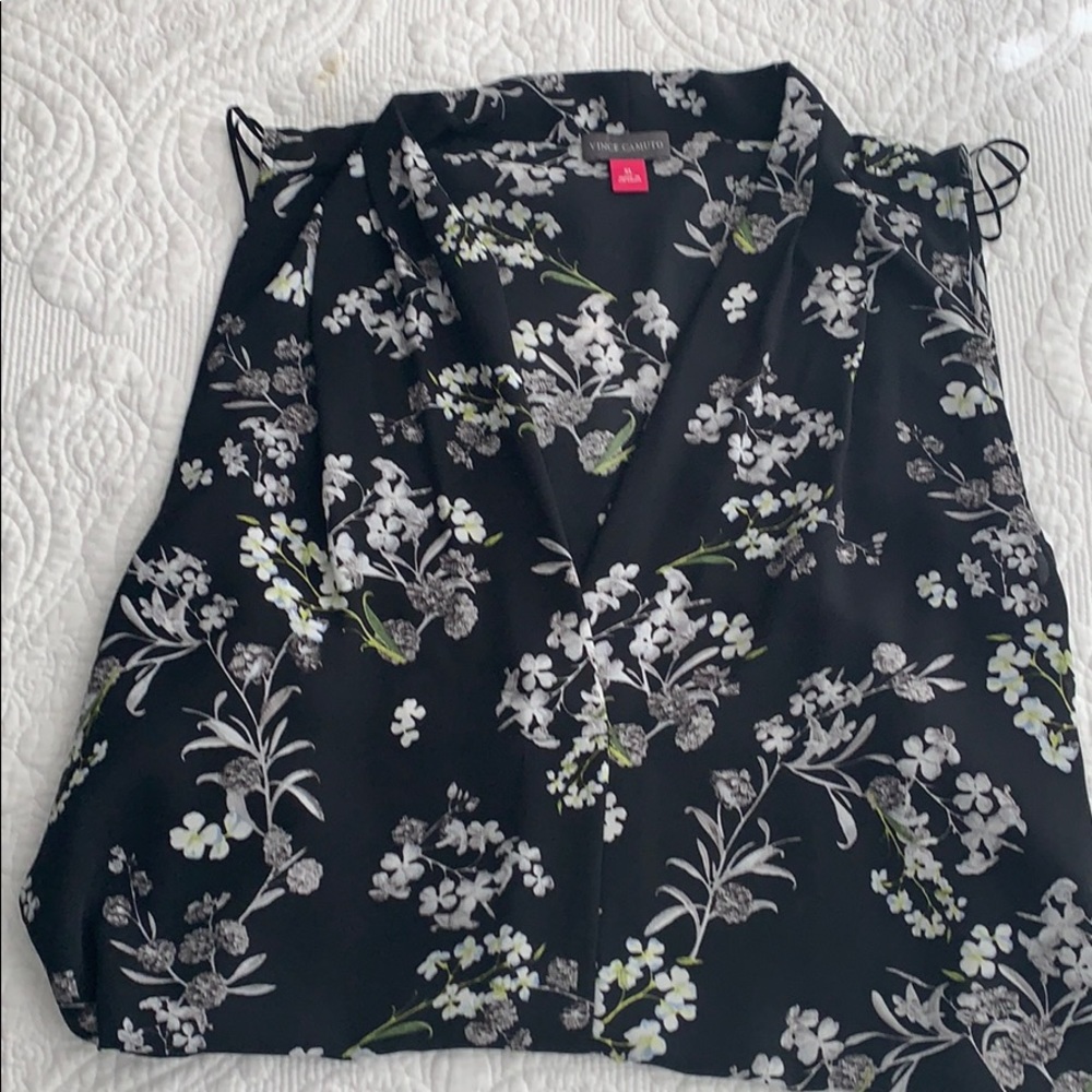 Vince Camuto Blouse